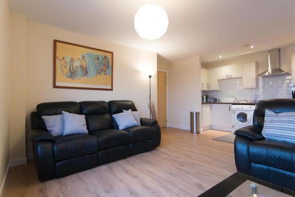 Апартаменты Executive 2 Bed 2 Bath - Free Parking Глазго Экстерьер фото